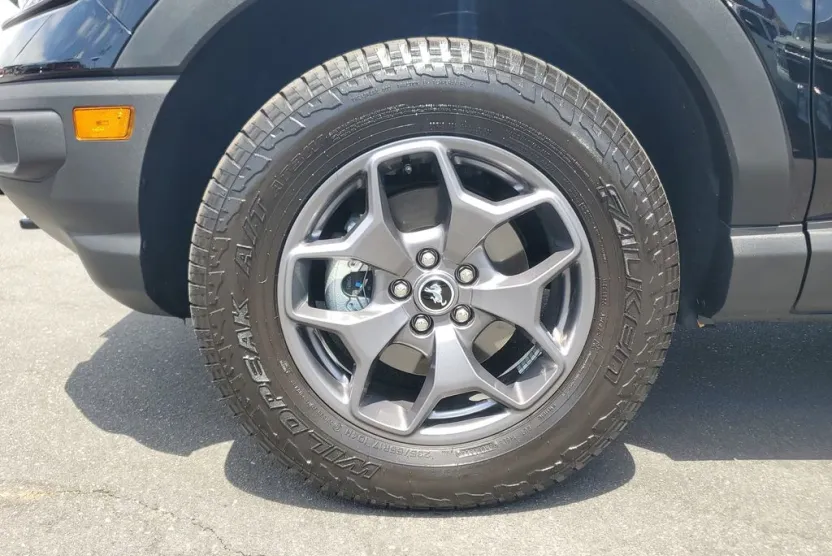 2024 Ford Bronco Sport Badlands photo 1
