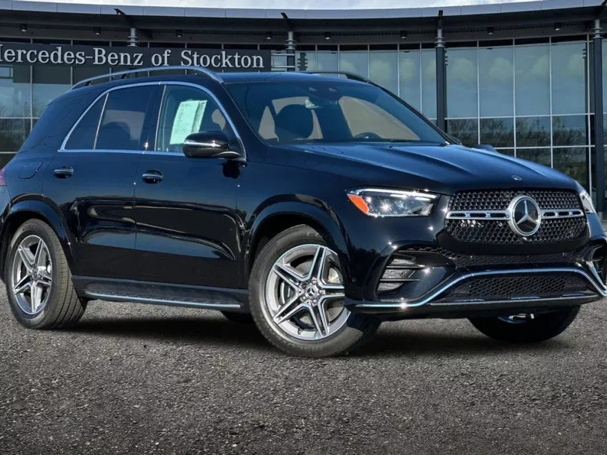 2025 Mercedes Benz GLE 580 photo 1