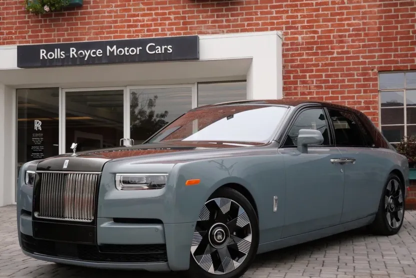 2023 Rolls Royce Phantom RR11 photo 1