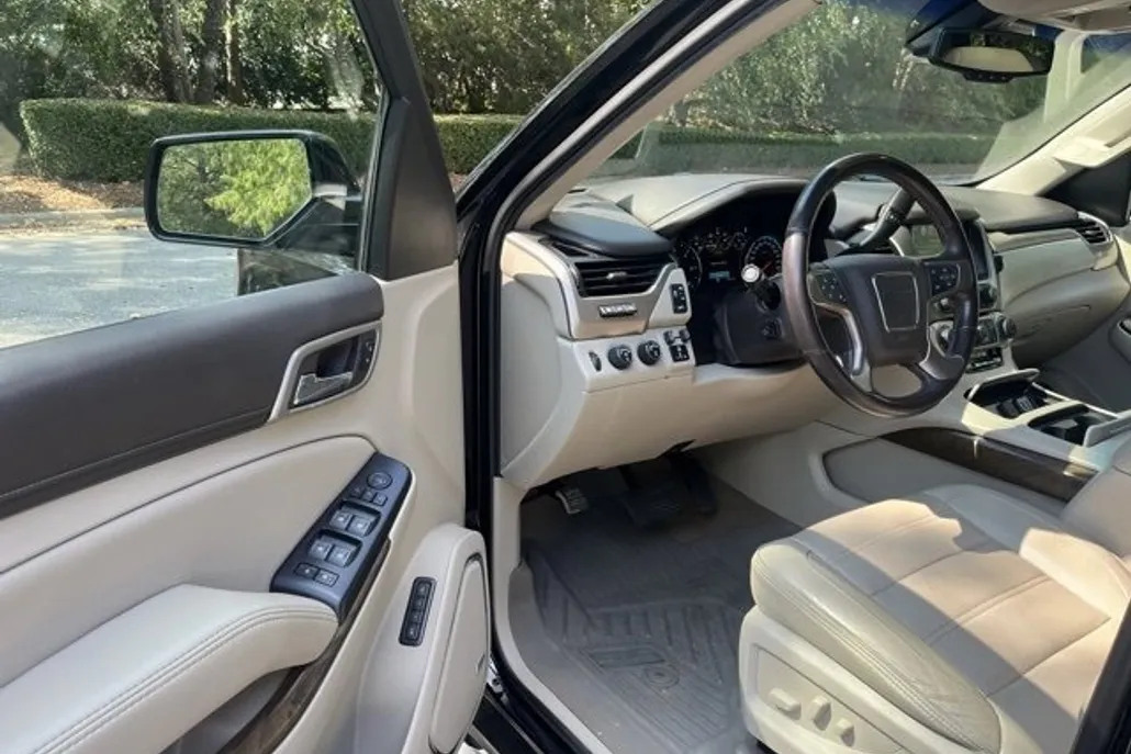 2018 Gmc Yukon XL Denali photo 1