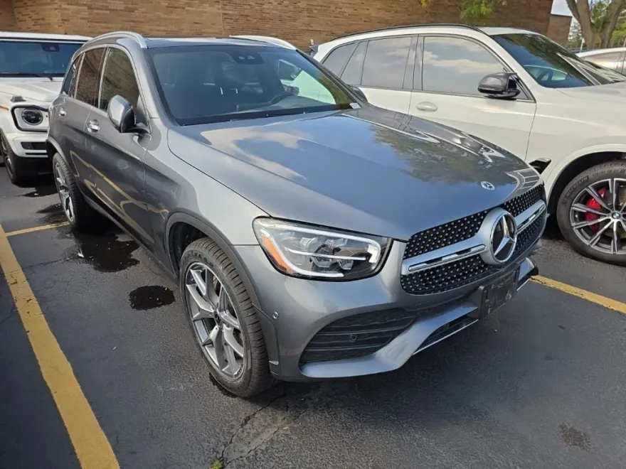 2022 Mercedes Benz GLC 300 4MATIC photo 1