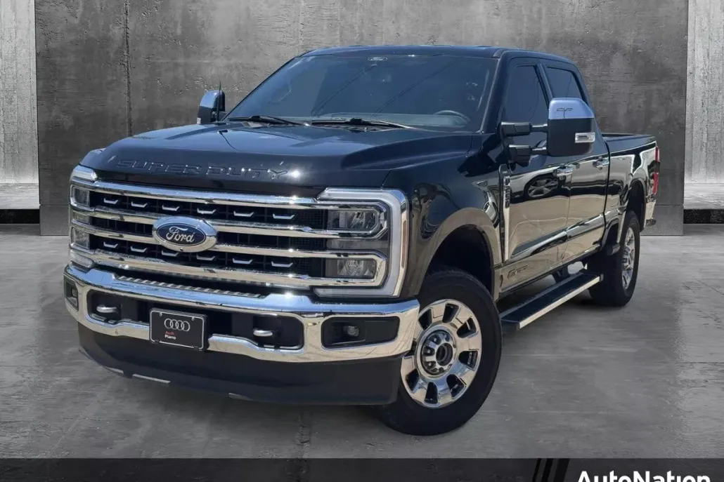 2024 Ford F-250 Lariat photo 1