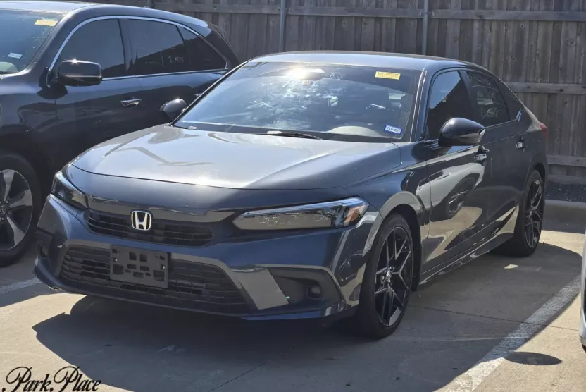 2024 Honda Civic Sport photo 1