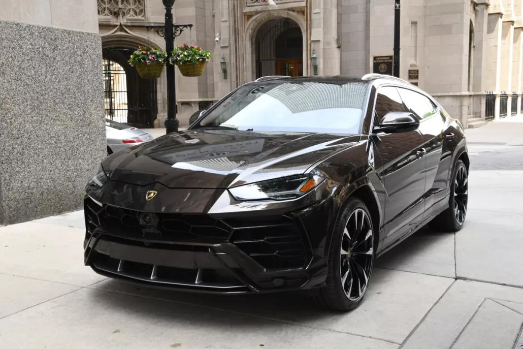 2021 Lamborghini Urus photo 1