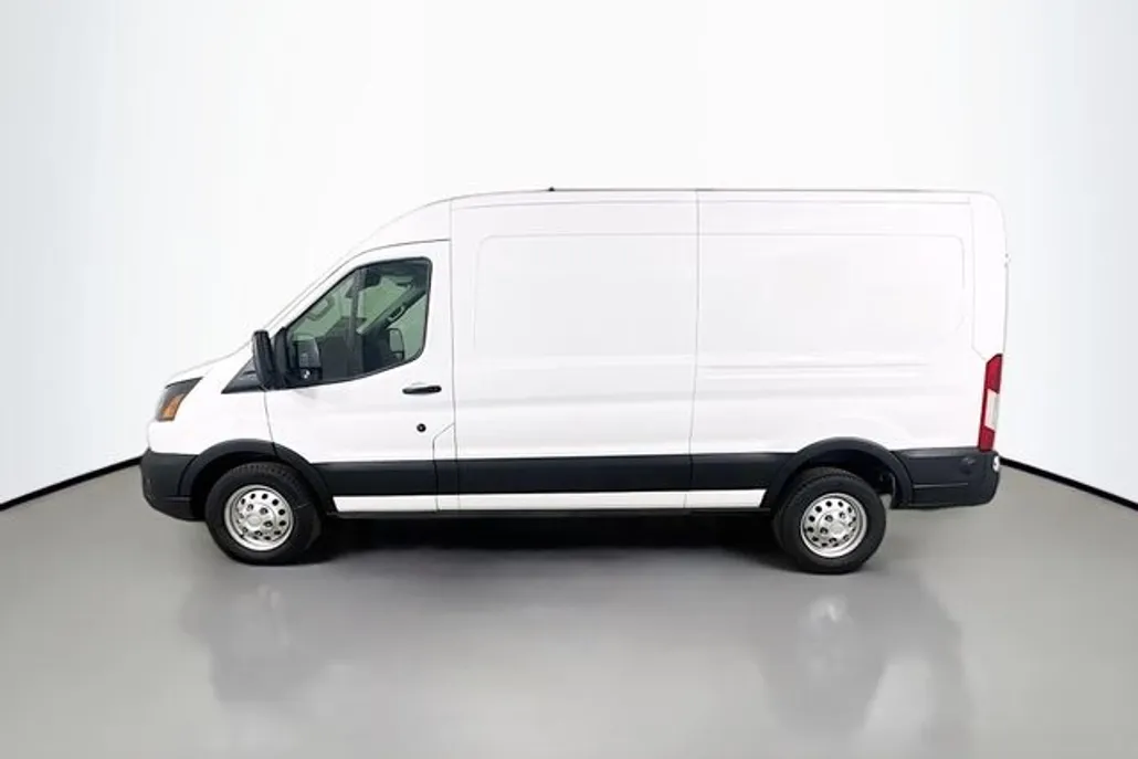 2025 Ford Transit photo 1