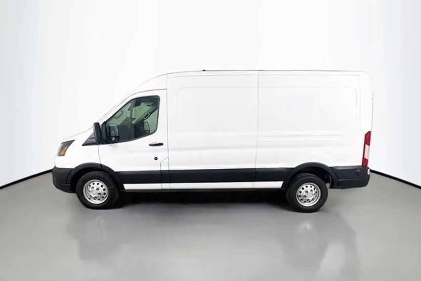 2025 Ford Transit photo 1