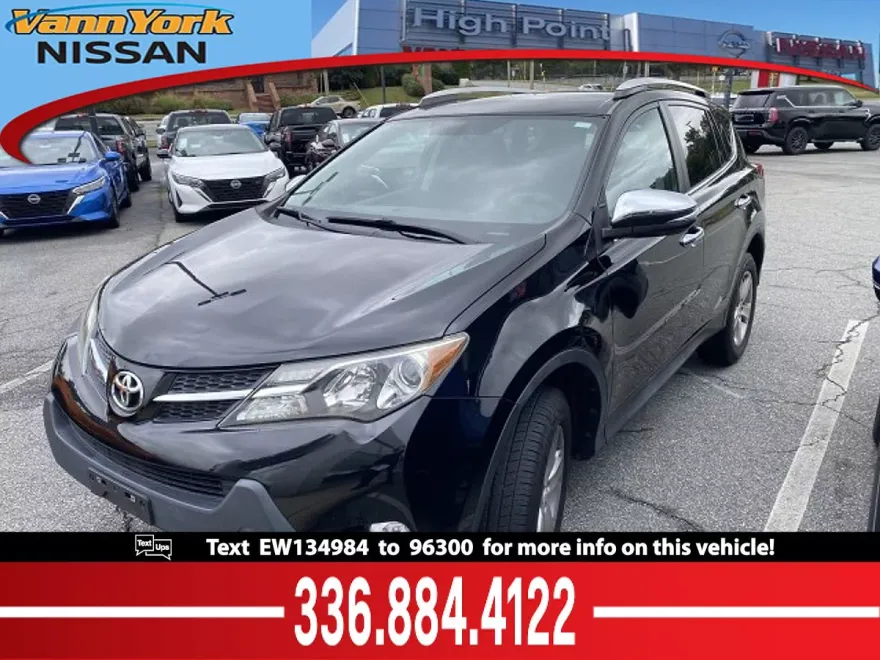 2014 Toyota RAV4 XLE photo 1