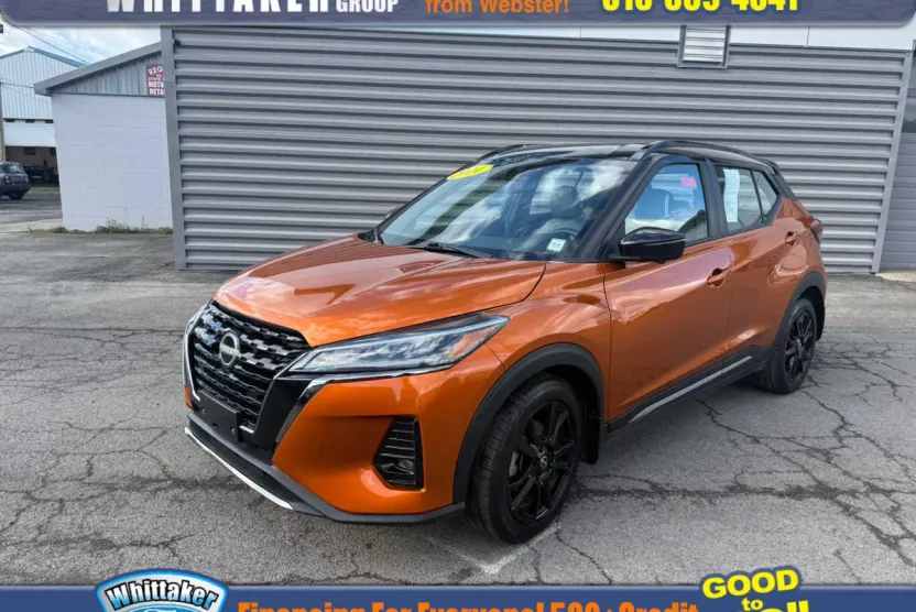 2024 Nissan Kicks SR photo 1