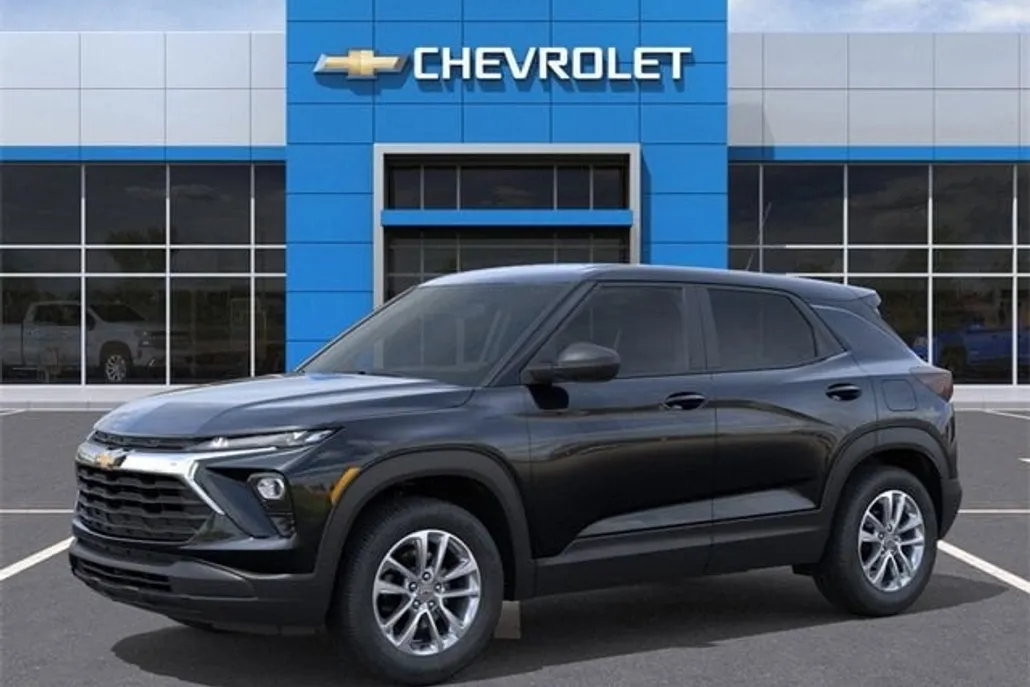 2026 Chevrolet Trailblazer LS photo 1