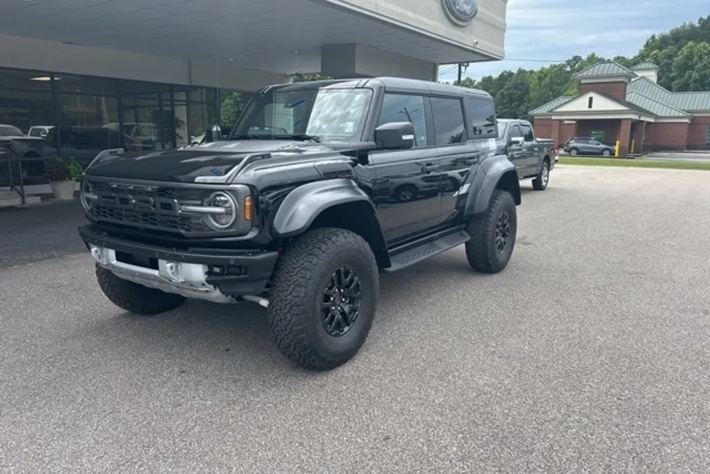 2024 Ford Bronco Raptor photo 1