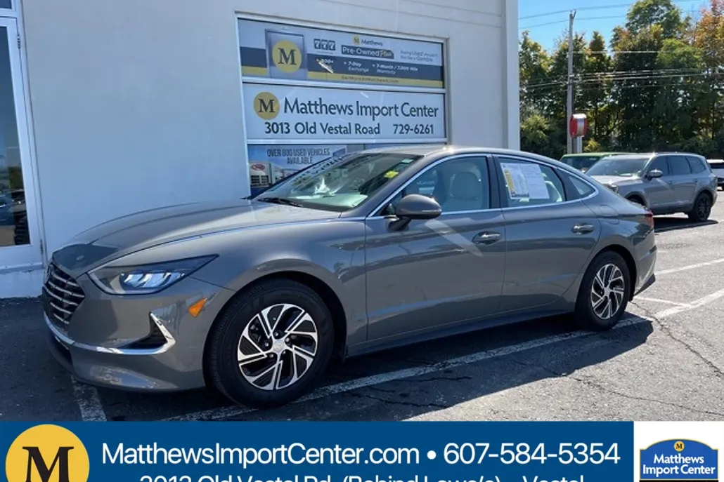 2023 Hyundai Sonata Hybrid Blue photo 1