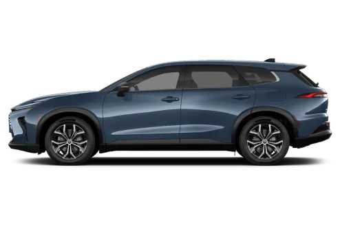 2025 Toyota Crown Signia XLE photo 2