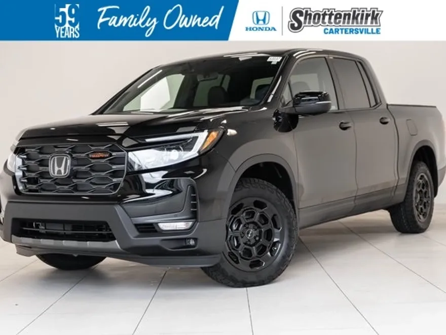 2025 Honda Ridgeline TrailSport photo 1