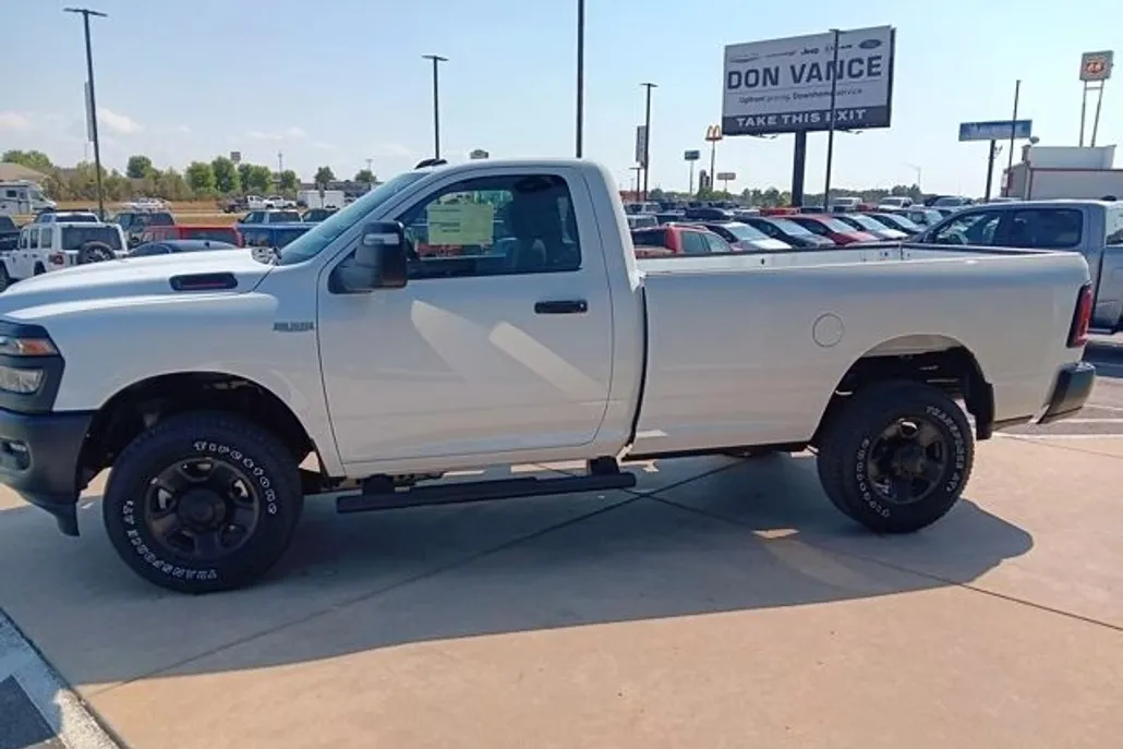 2026 Ram 2500 Tradesman photo 1