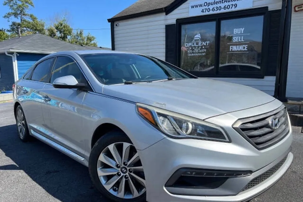 2016 Hyundai Sonata Sport photo 1