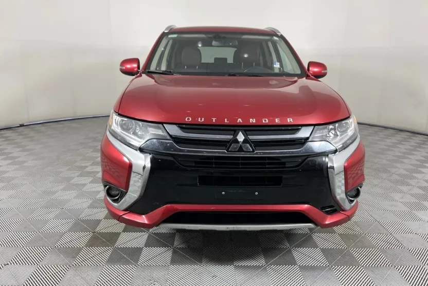 2018 Mitsubishi Outlander PHEV SEL photo 1