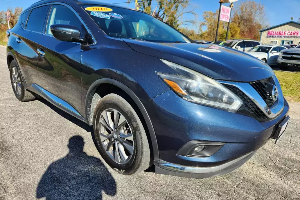 2018 Nissan Murano SV photo 1