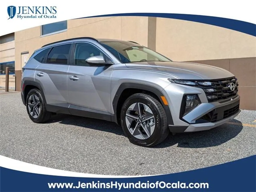 2025 Hyundai Tucson SEL photo 1