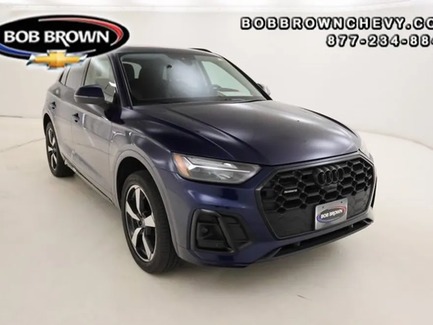 2022 Audi Q5 S line Premium Plus photo 1