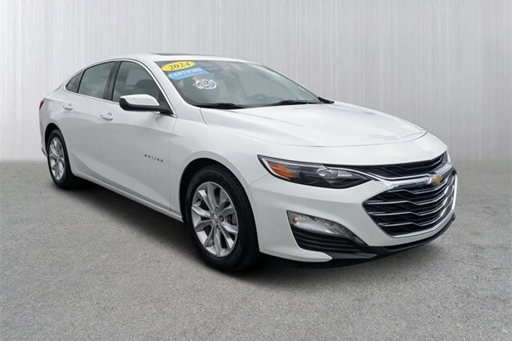 2024 Chevrolet Malibu 1LT photo 1
