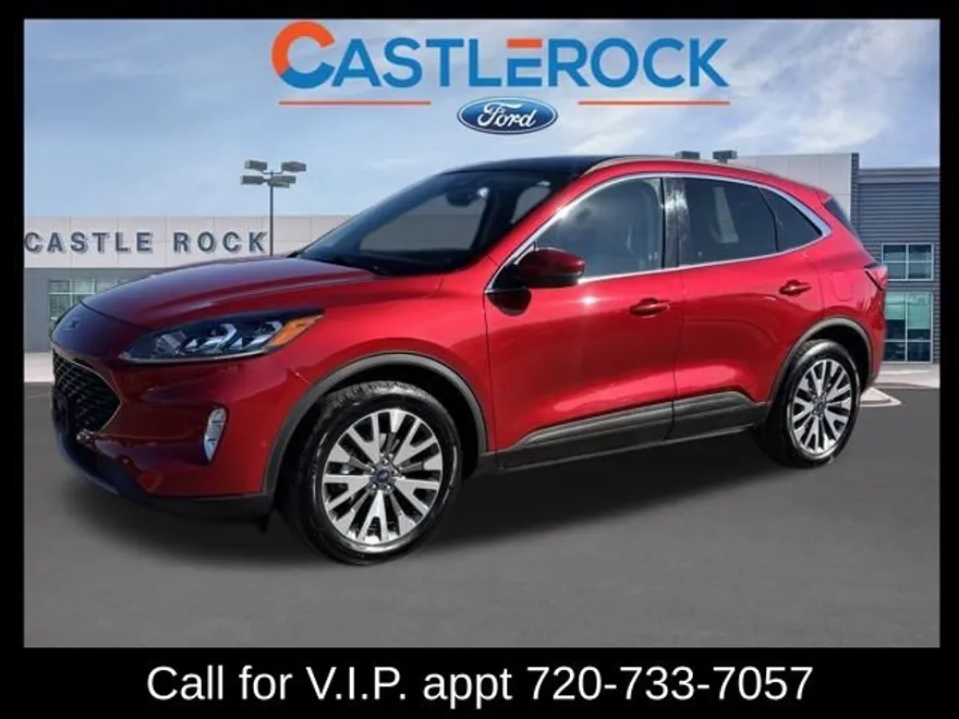 2020 Ford Escape Titanium photo 1