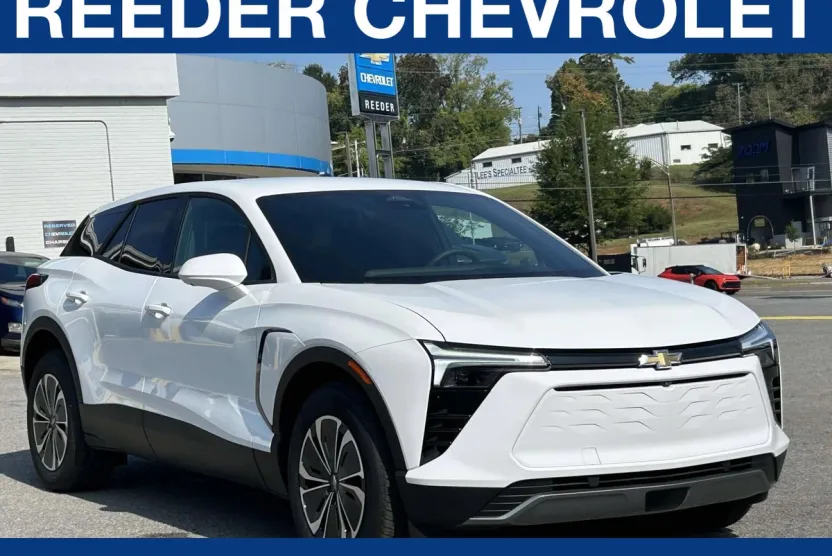 2025 Chevrolet Blazer EV photo 1