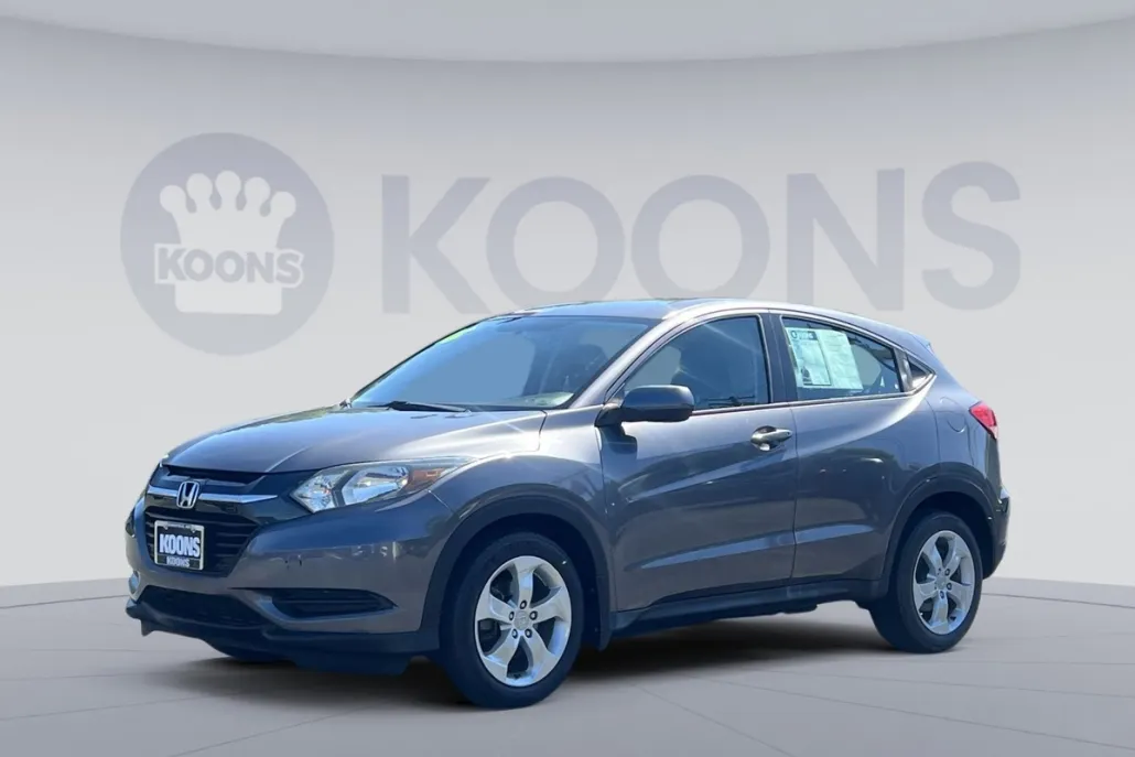 2016 Honda HR-V LX photo 1