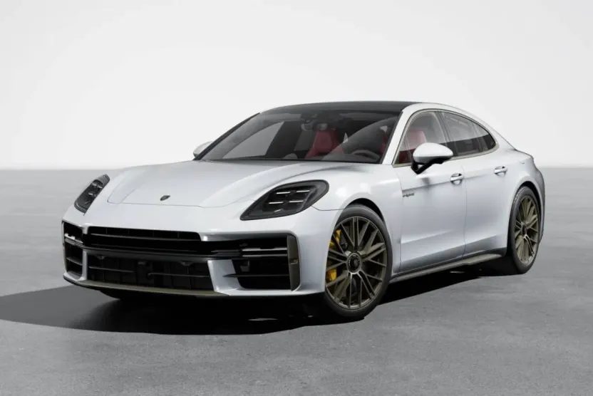 2026 Porsche Panamera Turbo S E-Hybrid photo 1