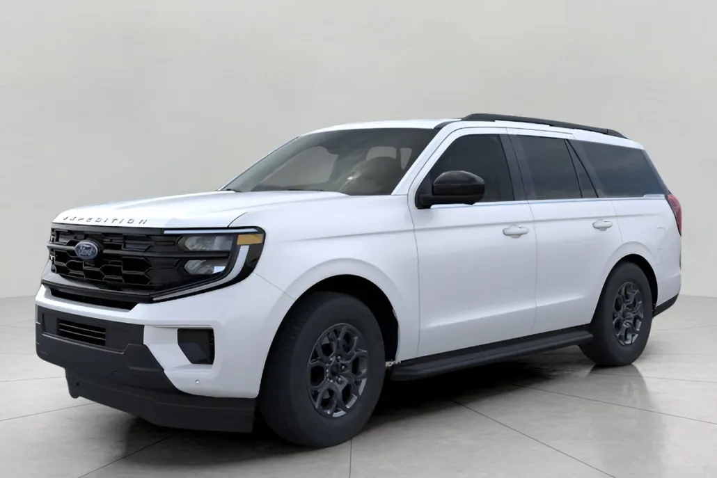 2025 Ford Expedition photo 1