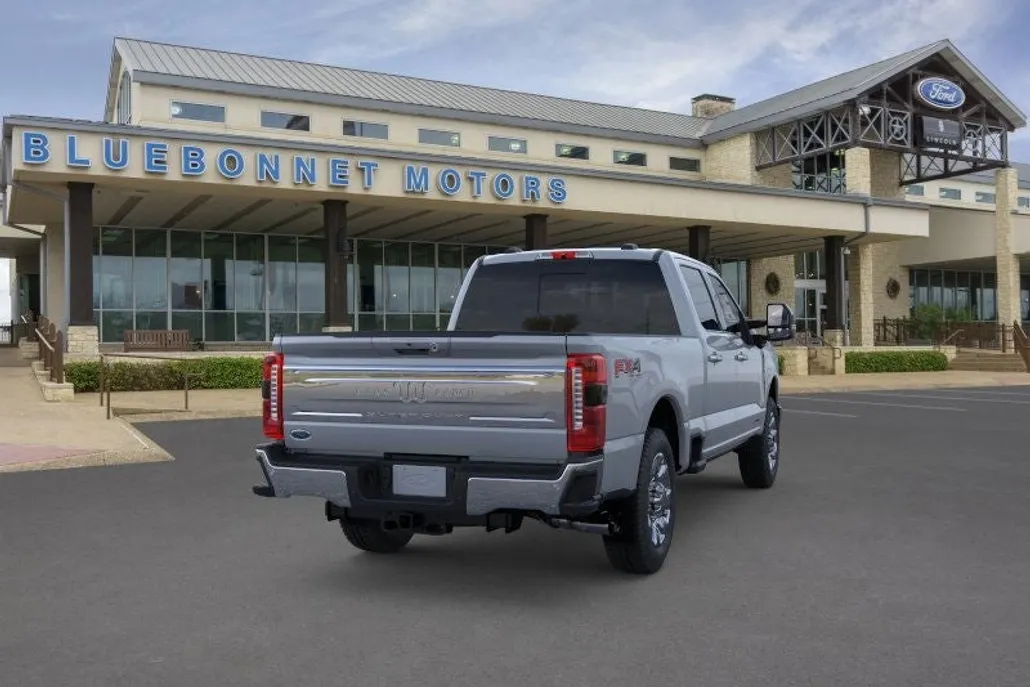 2025 Ford F-250 King Ranch photo 1