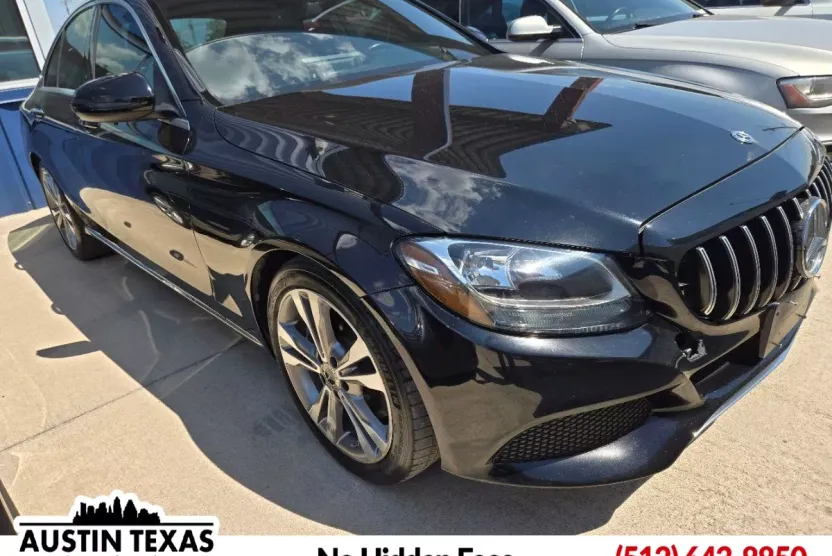 2018 Mercedes Benz C 300 Sedan photo 1