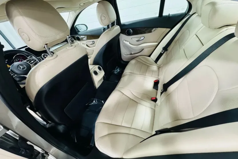 2019 Mercedes Benz C 300 Sedan photo 1