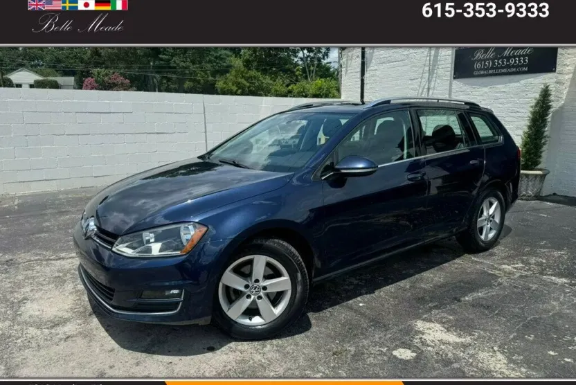 2015 Volkswagen Golf SportWagen TDI S photo 1