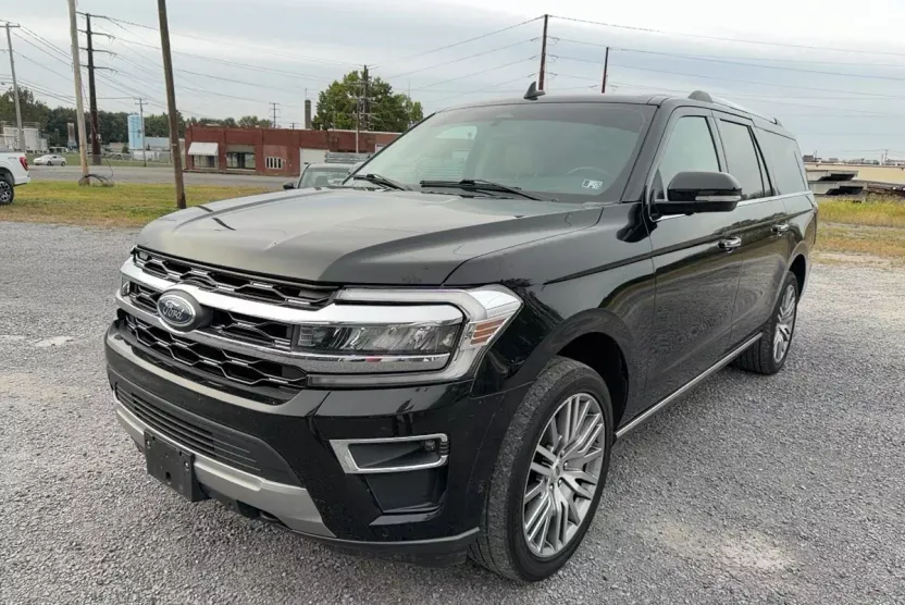 2022 Ford Expedition MAX Limited photo 1