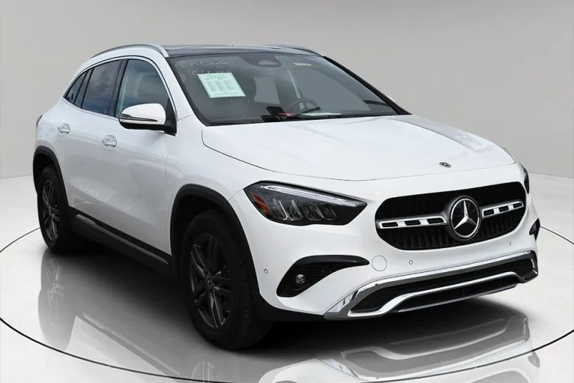 2025 Mercedes Benz GLA 250 photo 1