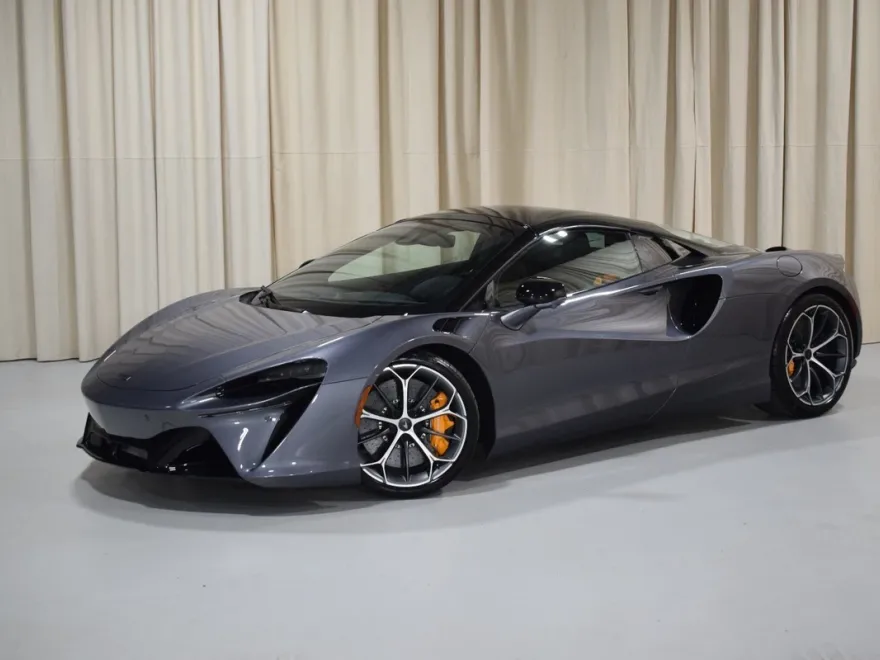 2025 Mclaren ARTURA photo 1