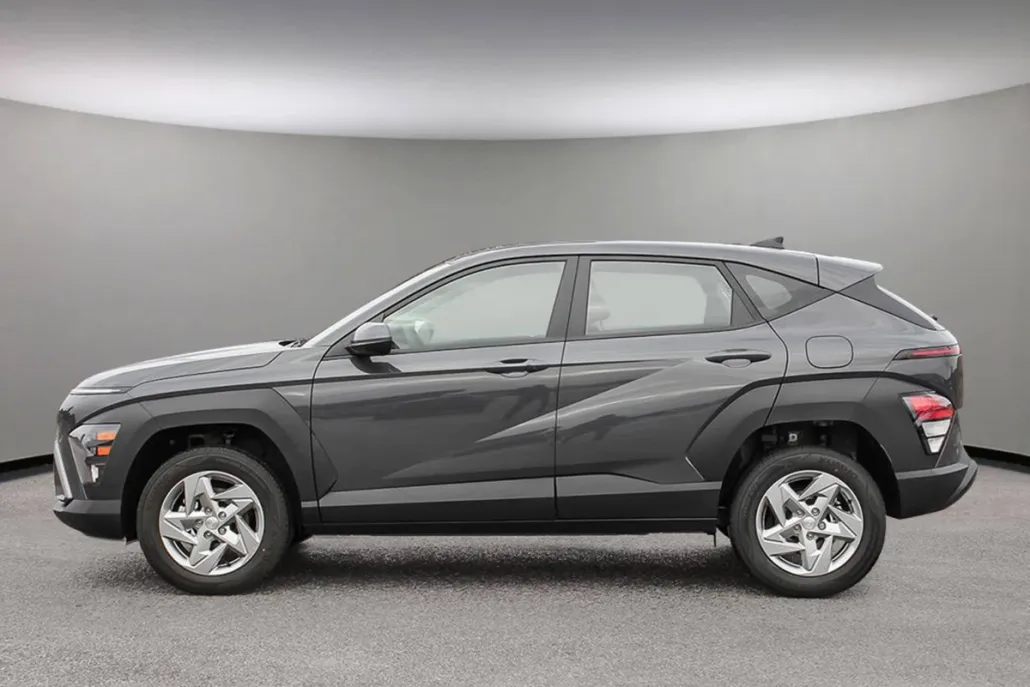 2026 Hyundai Kona SE photo 1