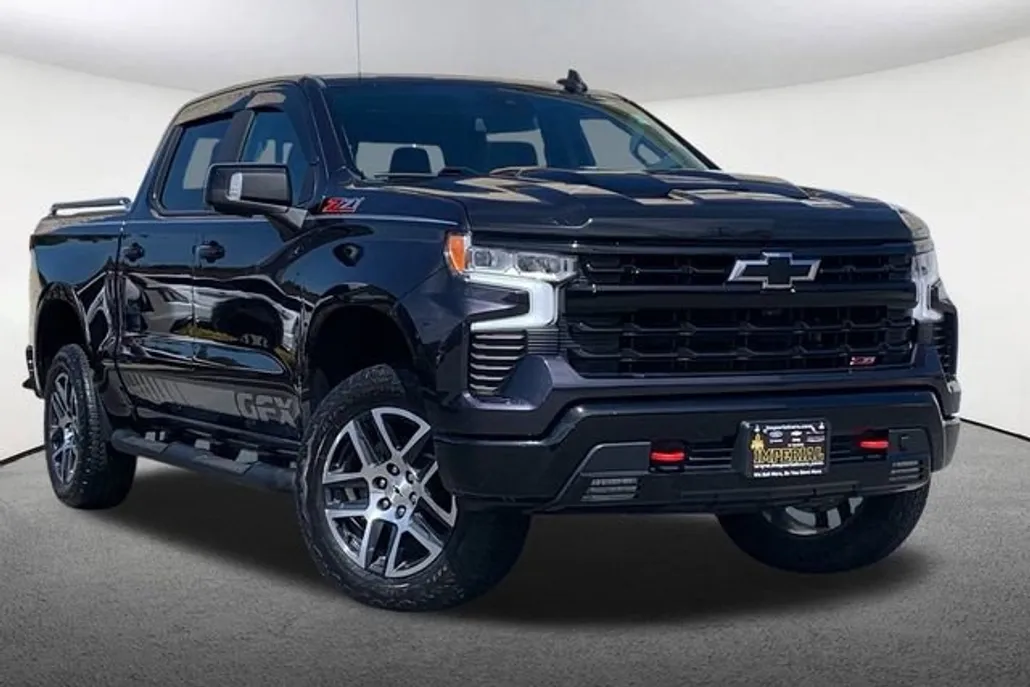2022 Chevrolet Silverado 1500 LT Trail Boss photo 1