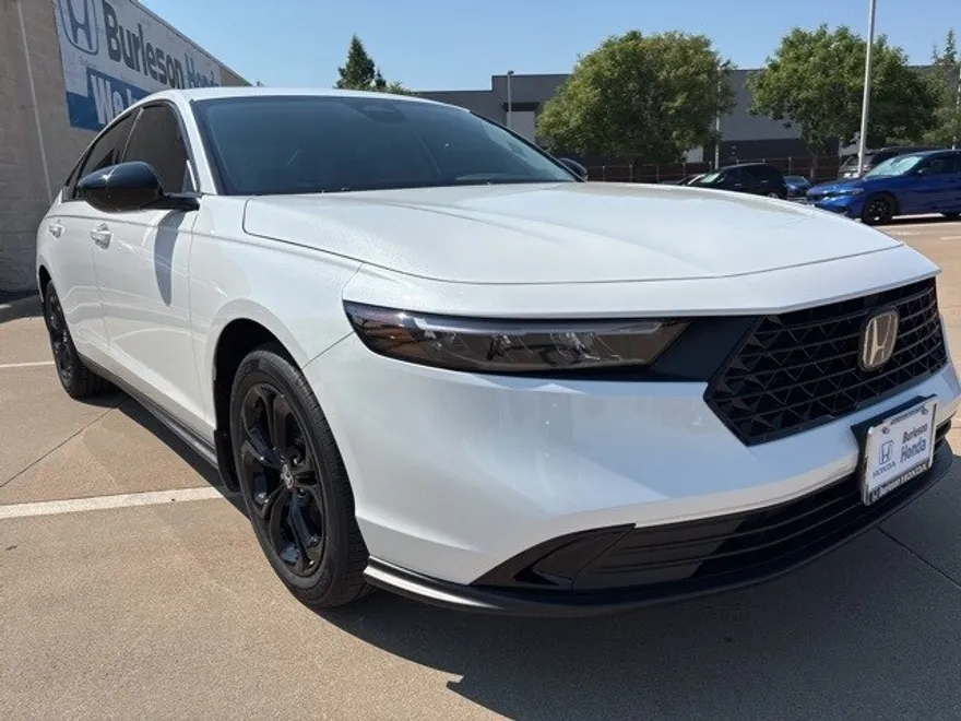 2025 Honda Accord SE photo 1