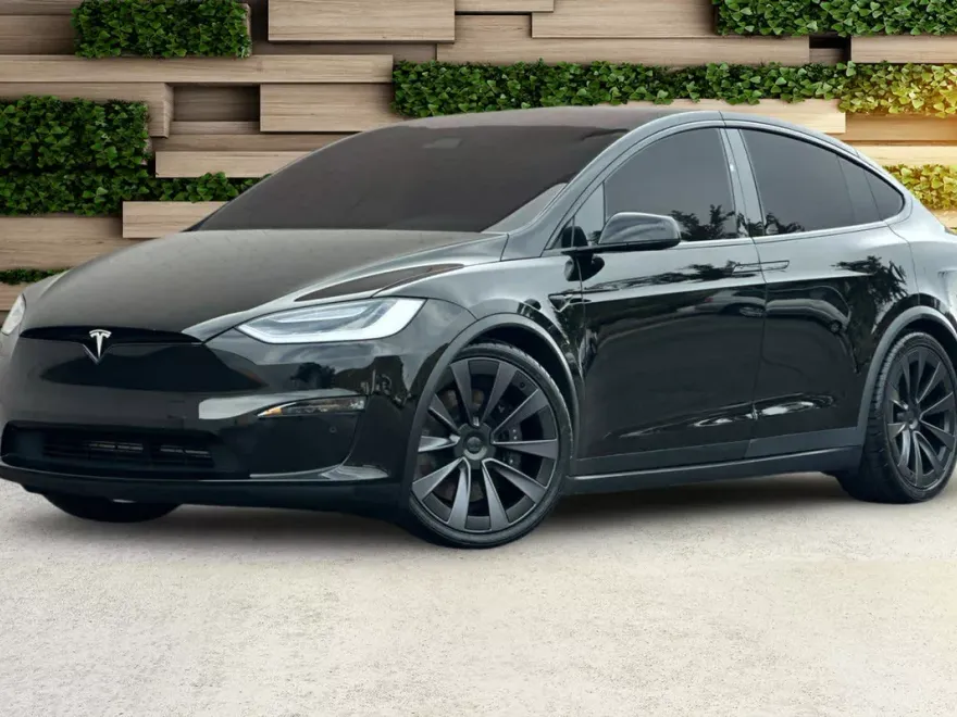 2022 Tesla Model X photo 1