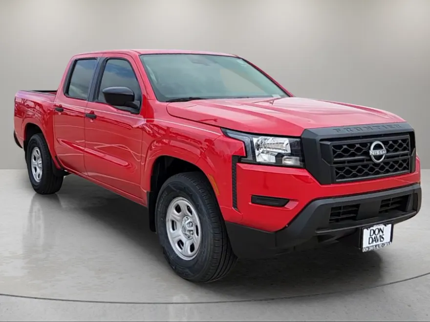2024 Nissan Frontier S photo 1