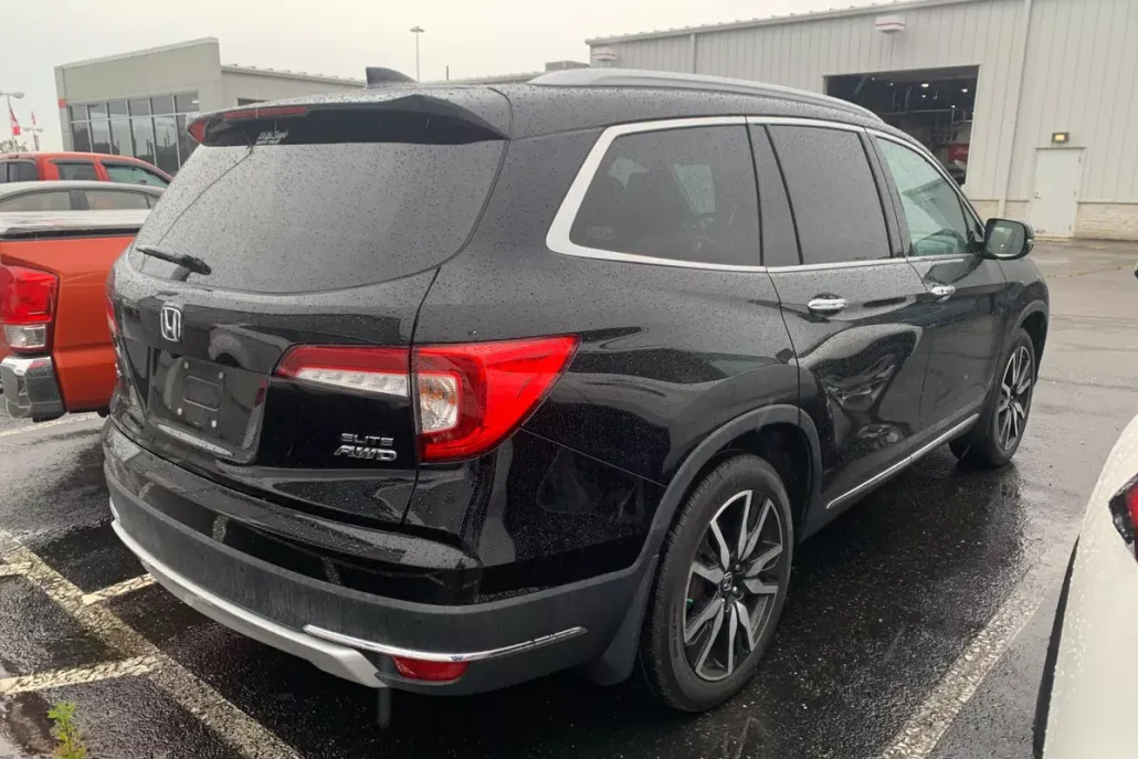 2019 Honda Pilot Elite photo 1