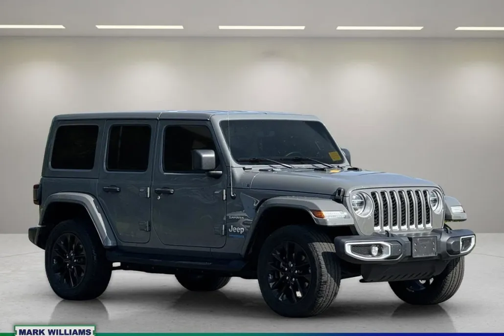 2021 Jeep Wrangler Unlimited Sahara 4xe photo 1