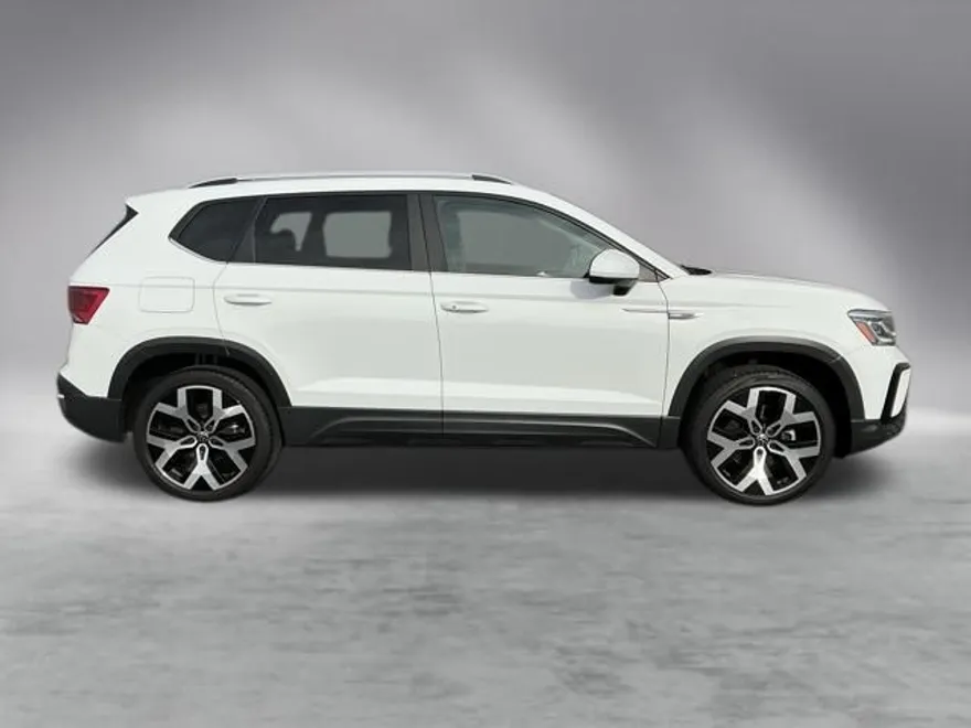 2022 Volkswagen Taos SEL SEL photo 1