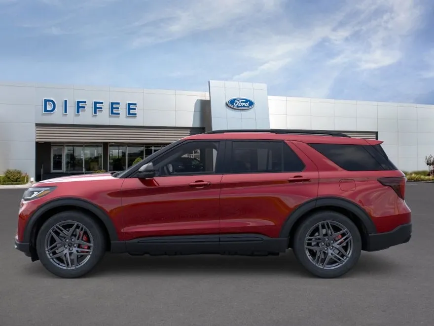 2025 Ford Explorer ST photo 1