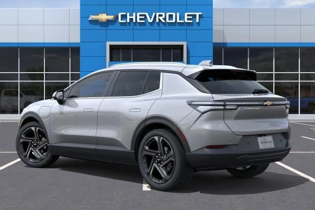 2026 Chevrolet Equinox EV 1LT photo 1