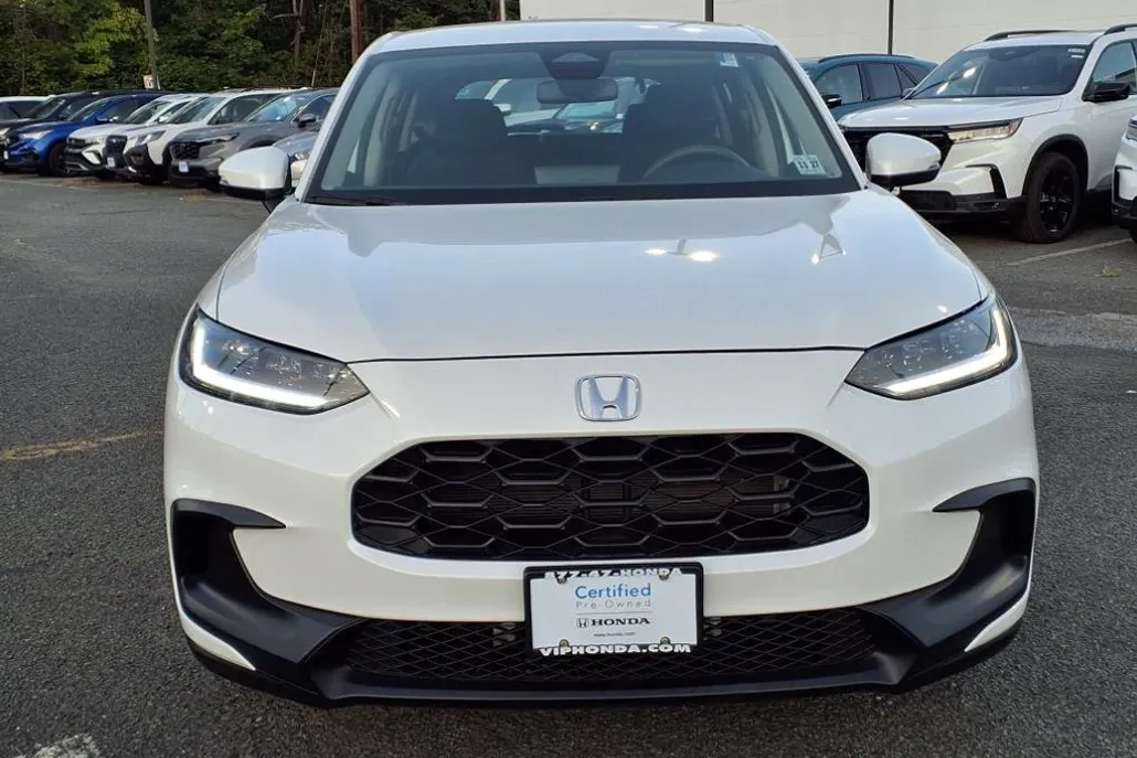 2023 Honda HR-V LX photo 1