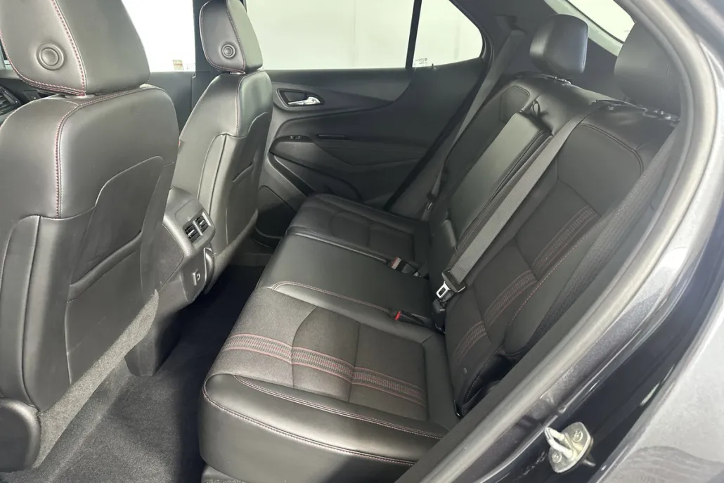 2022 Chevrolet Equinox RS photo 1