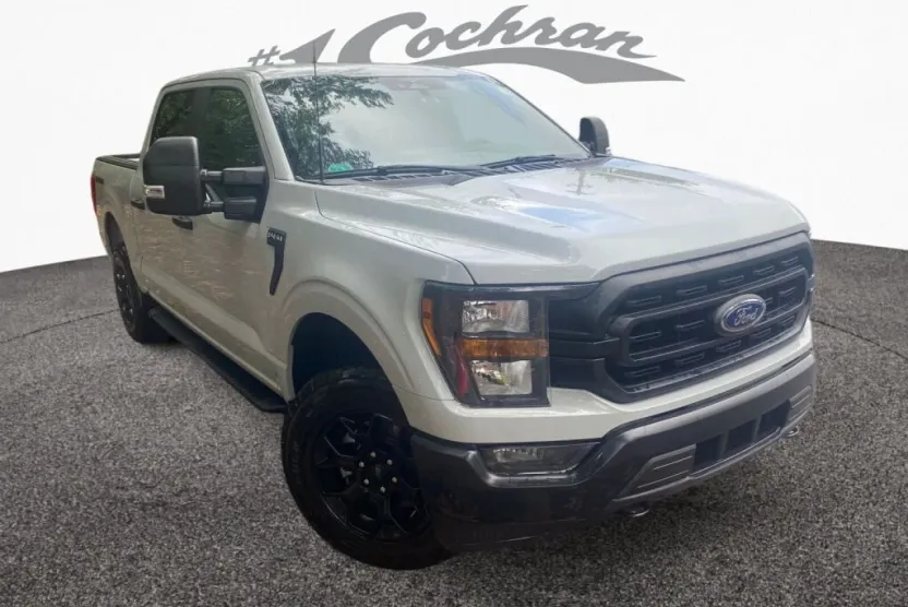 2023 Ford F-150 XL photo 1