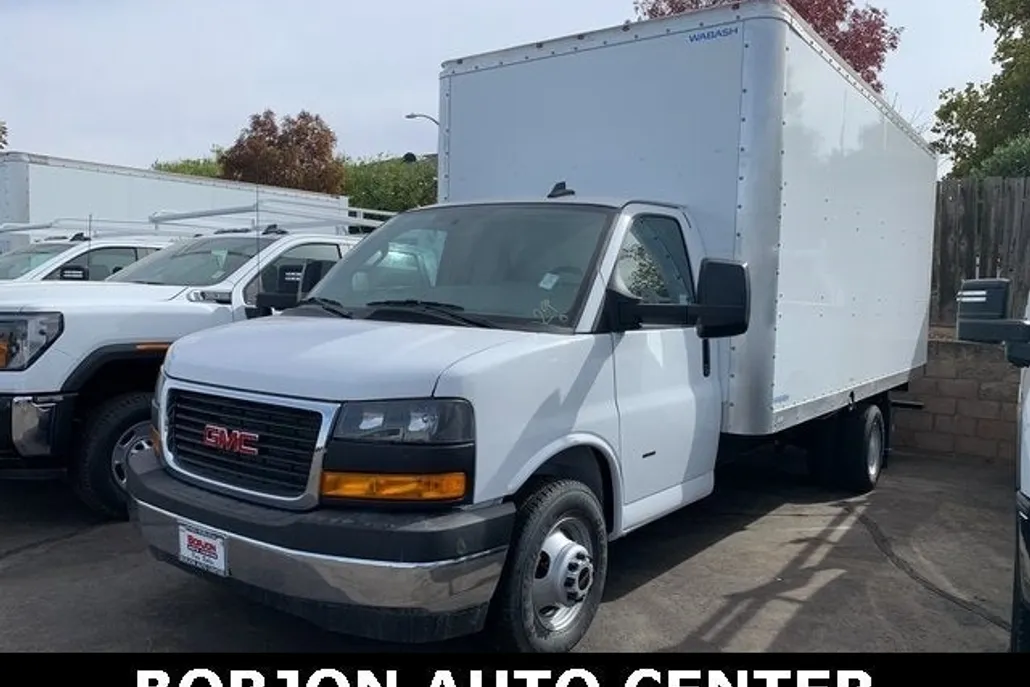 2024 Gmc Savana Cutaway 3500 photo 1